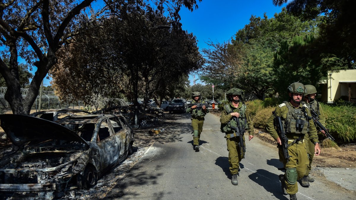 Hamas-İsrail ile çatışmaların başladığı Nir Oz görüntülendi