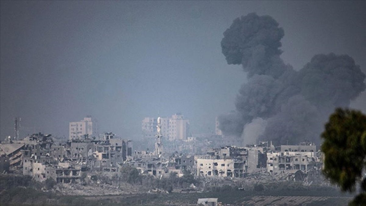Gazze'de ölü sayısı 7 bin 703'e yükseldi