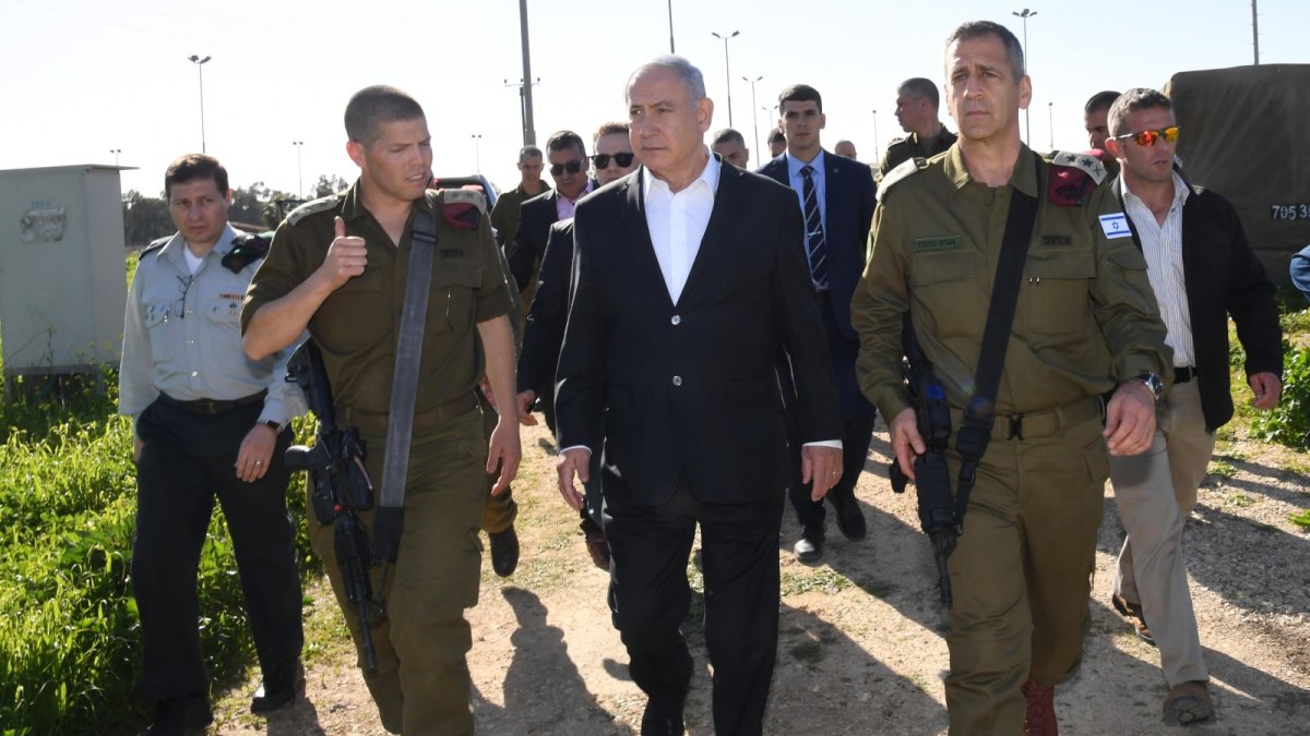 Netanyahu'ya ordu ve istihbarat hakkındaki konuşmalarından dolayı yoğun tepki