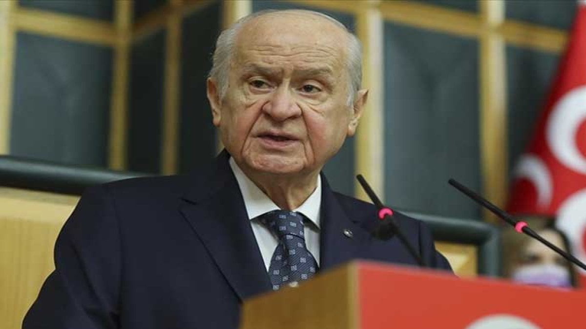 Bahçeli grup toplantısında konuştu: "Onların akıllarını alırım"