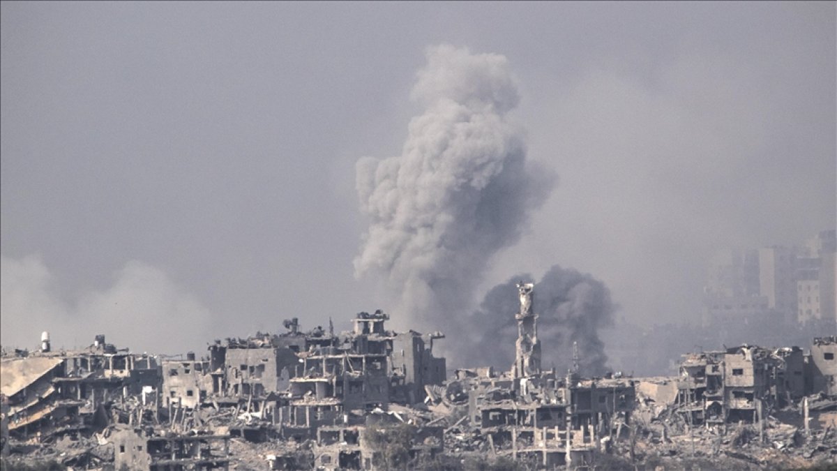 İsrail'in Gazze saldırılarında 50 BM binası zarar gördü