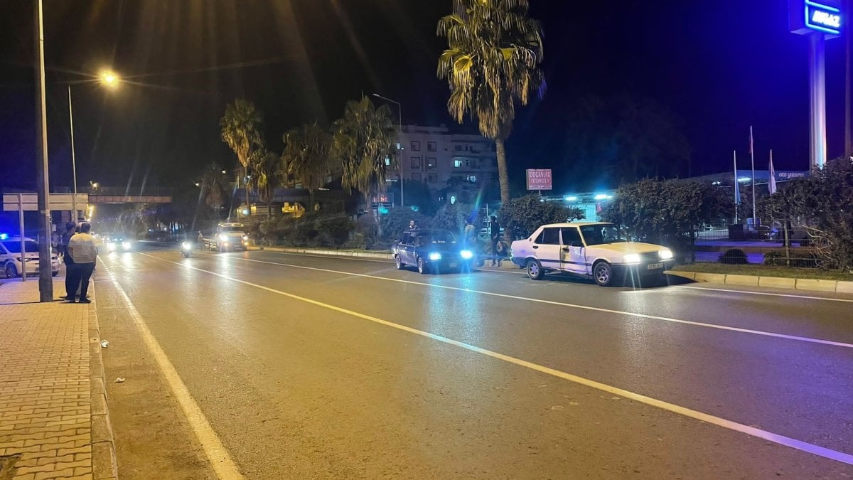 Antalya'da trafik kazası: 2 yaralı