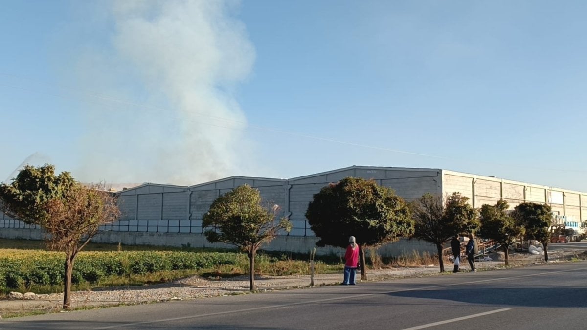 Kahramanmaraş'ta fabrika yangını