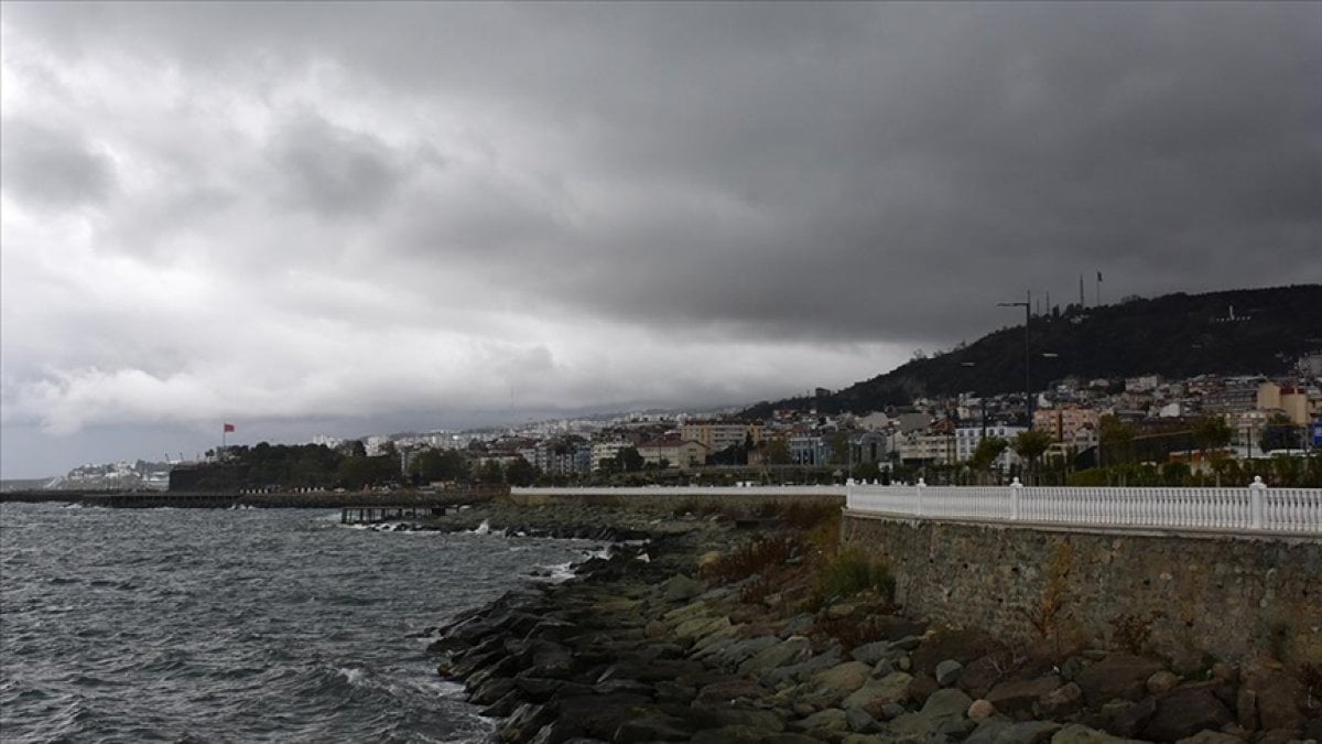 Meteoroloji 3 il için saat verip uyardı: Çok kuvvetli geliyor. Herkes dikkatli olsun