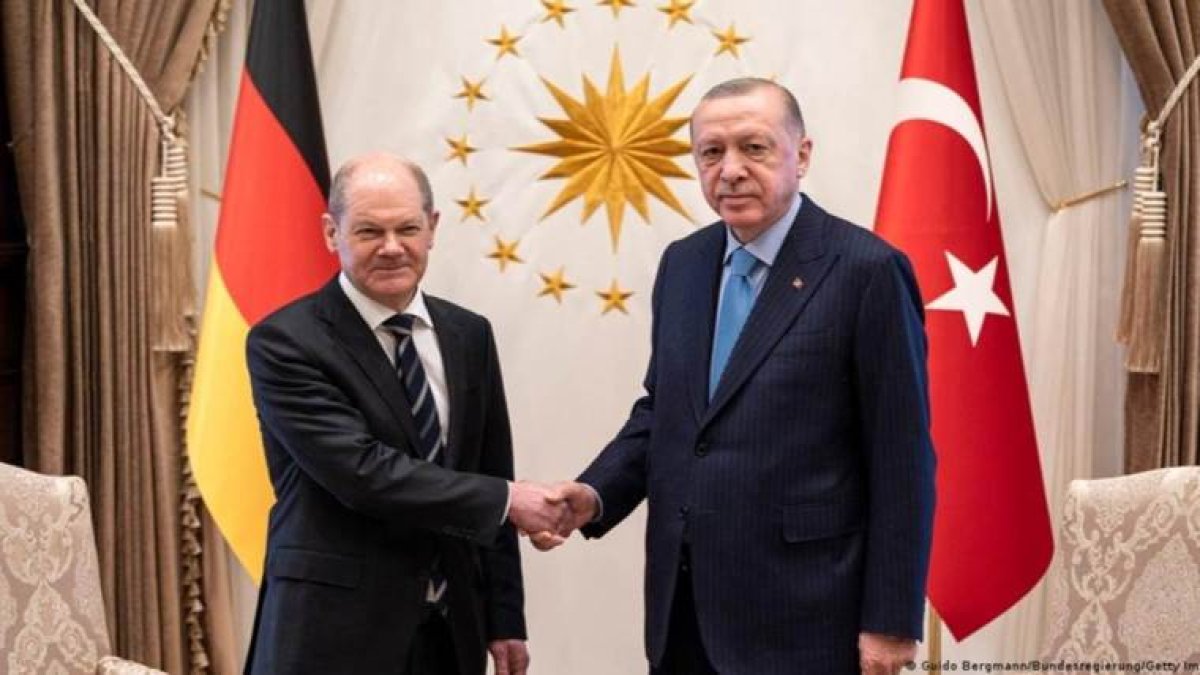 Alman Başbakan'dan Erdoğan'a suçlama