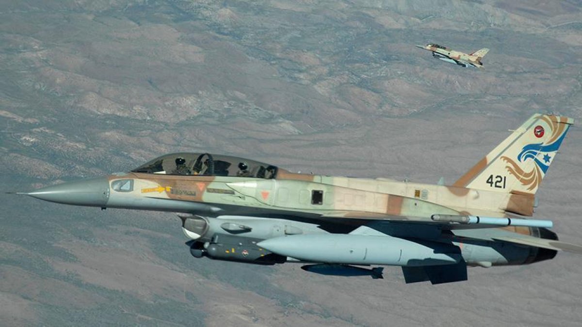 İsrail Ordusu Hizbullah'a ait hedefleri vurduğunu açıkladı