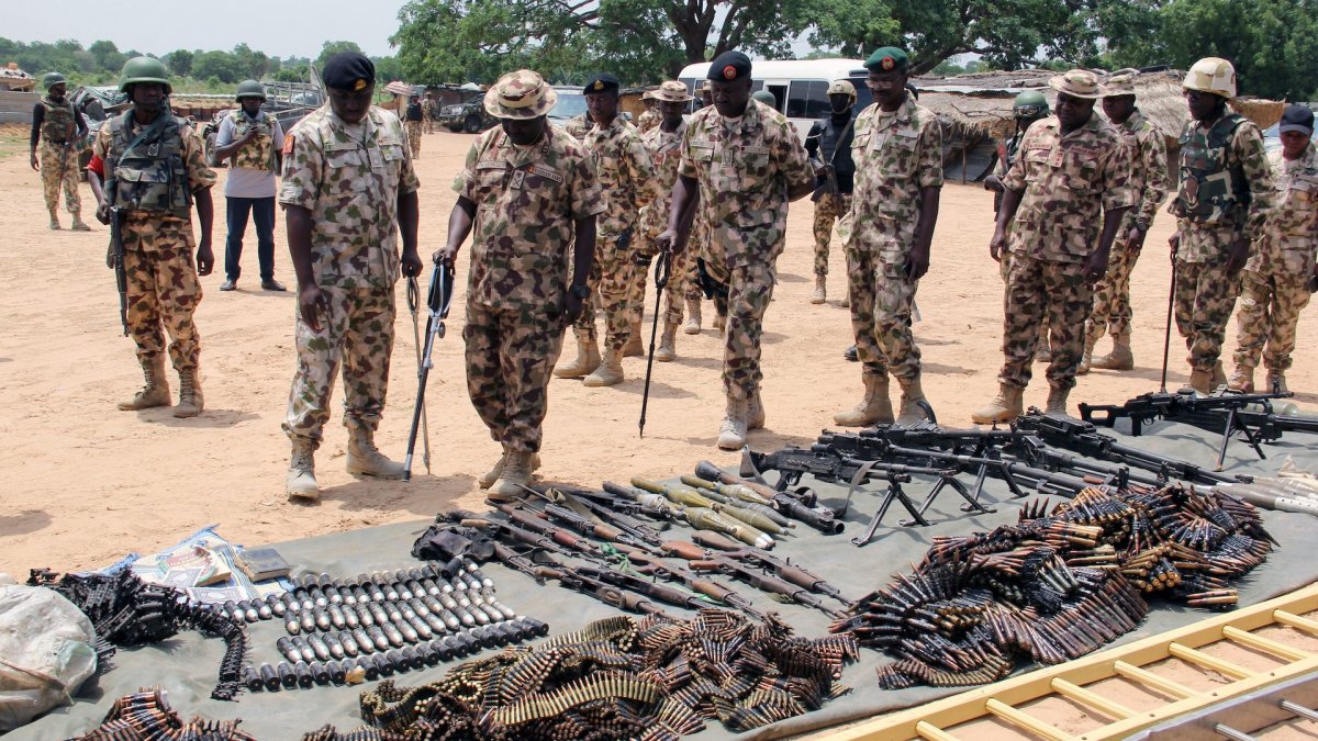 Nijerya'da kan durmuyor. Boko Haram ile IŞİD çatıştı