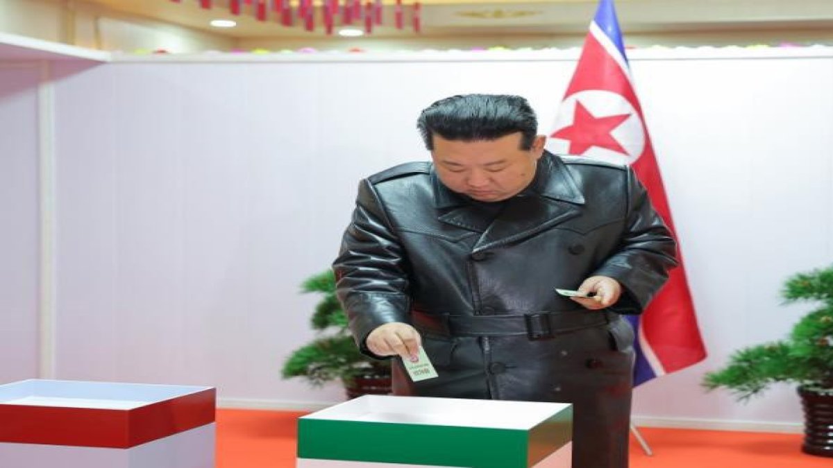 Kuzey Kore lideri Kim seçimlerde oy kullandı