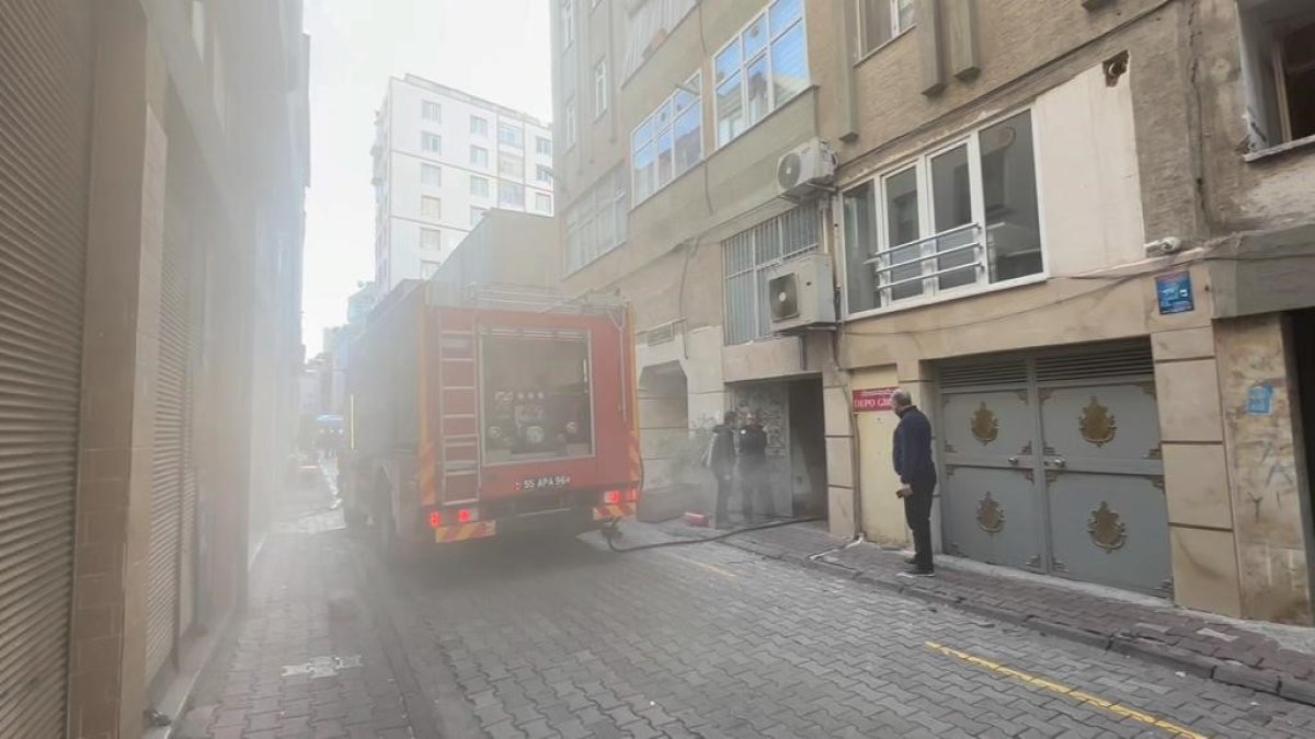 Samsun’da ilginç yangın. Aynı apartmandaki 2 iş yeri 2 gün ara ile yandı