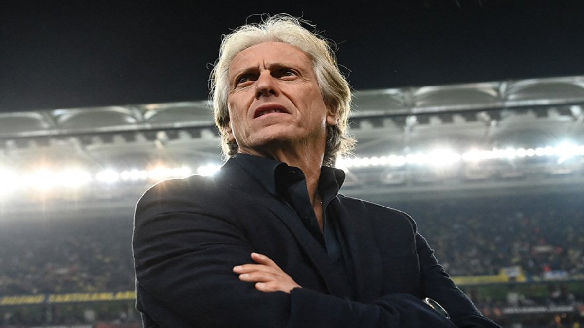 Jorge Jesus'tan geri döneceği iddialarına yanıt