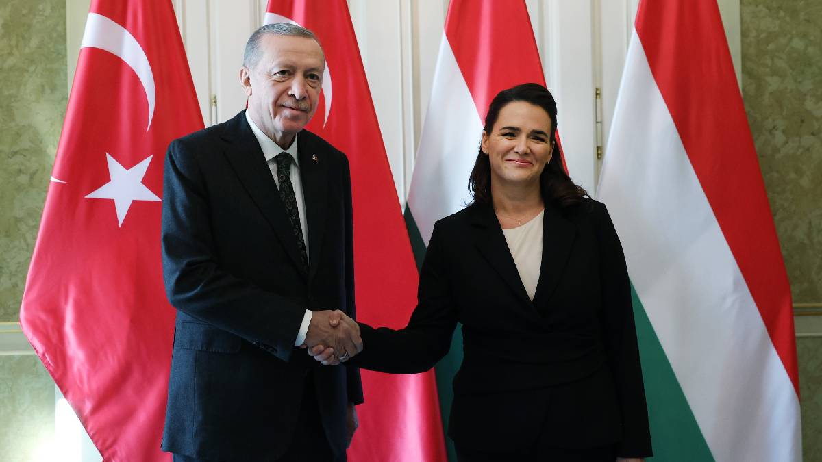Cumhurbaşkanı Erdoğan, Macar mevkidaşı Novak ile bir araya geldi