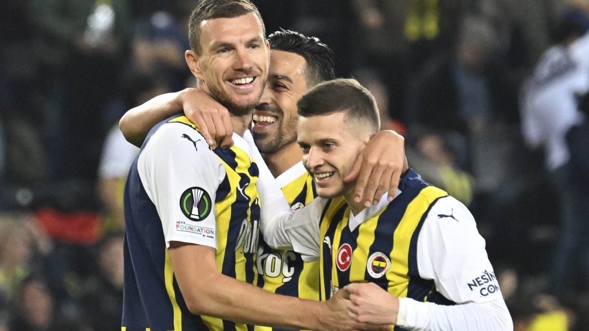 Fenerbahçe'de Edin Dzeko şoku! Antrenmanda yer almadı