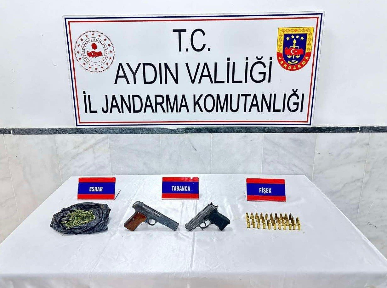 Aydın'da uyuşturucu operasyonunda 2 kişi gözaltına alındı