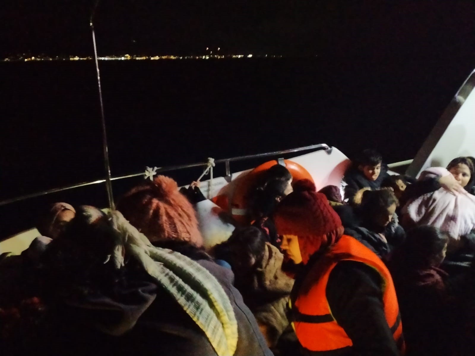 Muğla açıklarında 67 kaçak göçmen yakalandı