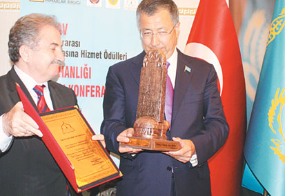 Türk Dünyası Ödülleri verildi