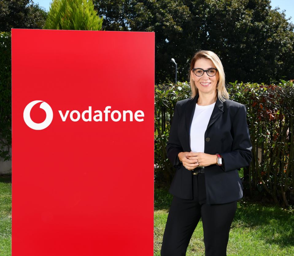 Vodafone ev internetine gelenlerin ilk faturasını Vodafone ödüyor