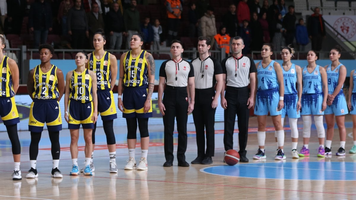 Fenerbahçe Hatay'ı 126-67 yendi. Büyük fark attı