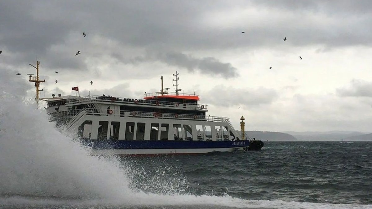 İstanbul’da vapur seferleri iptal edildi