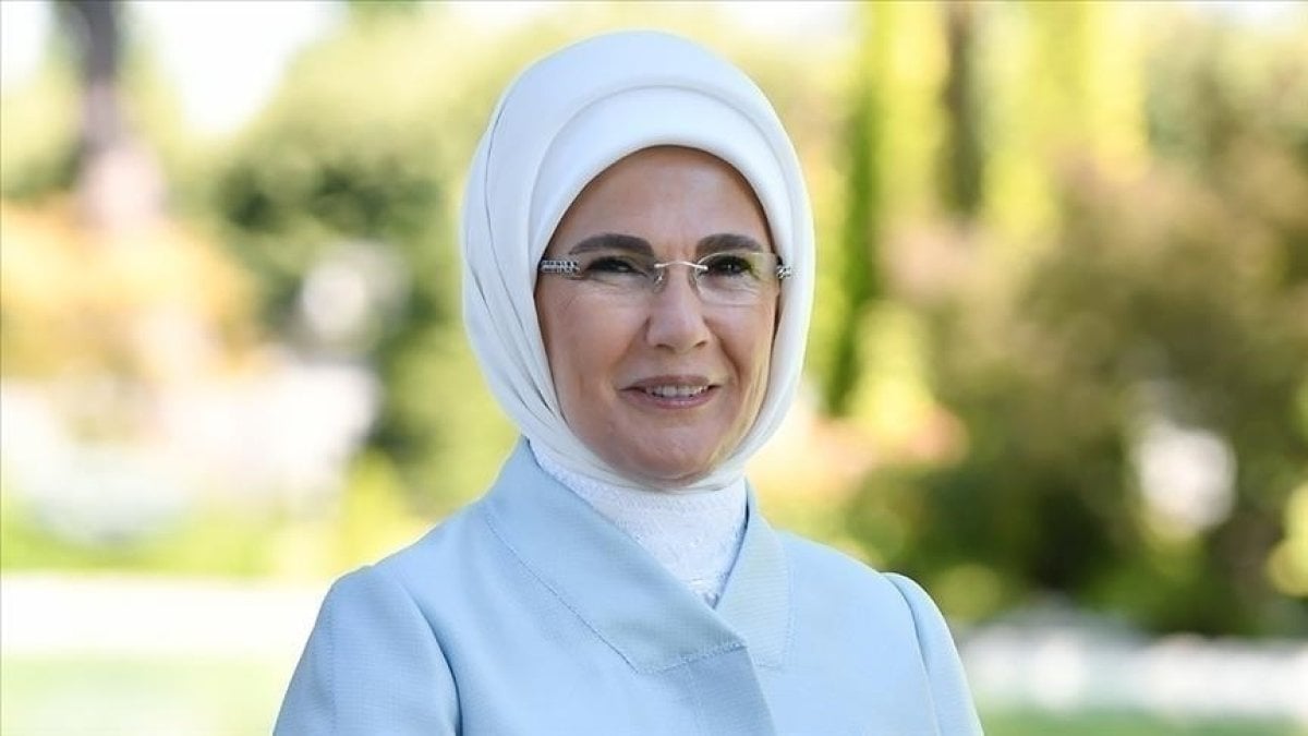 Emine Erdoğan'dan yarıyıl tatili paylaşımı