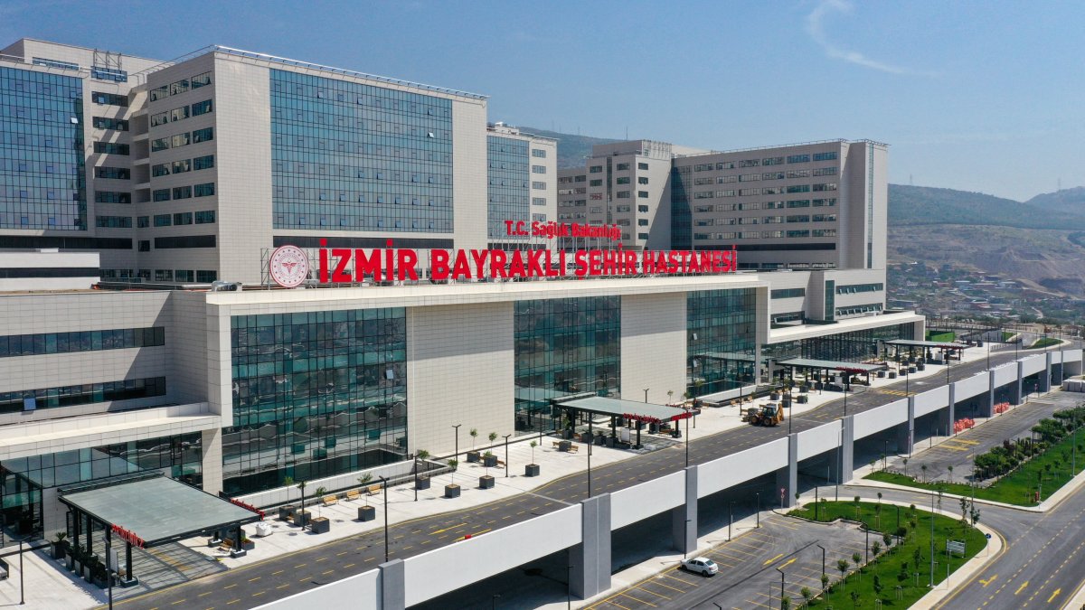 Erdoğan, İzmir Bayraklı Şehir Hastanesi'nin açılışına katılacak