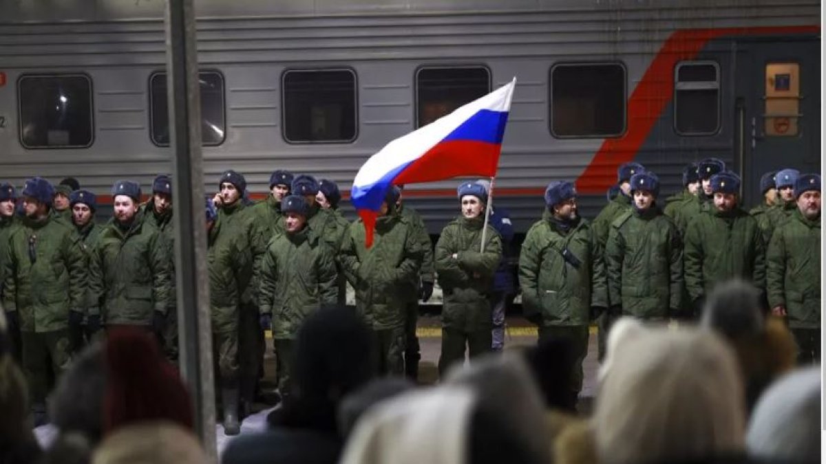 Rusya’da orduyu itibarsızlaştıran kişilerin mal varlıklarına el konulacak