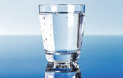 Sıcak havalarda cilt sağlığınızı bol su ile koruyun