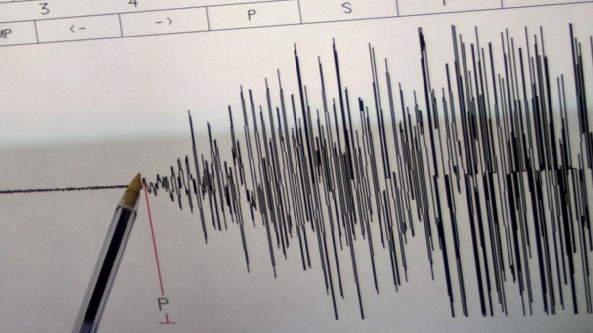 Hawaii'de 5,7 büyüklüğünde deprem