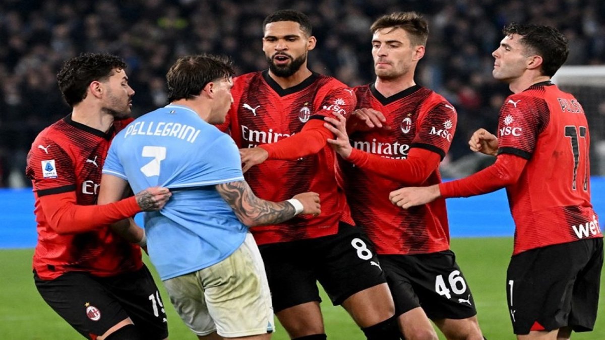 Lazio Milan kıran kırana. 3 kırmızı kart 1 gol