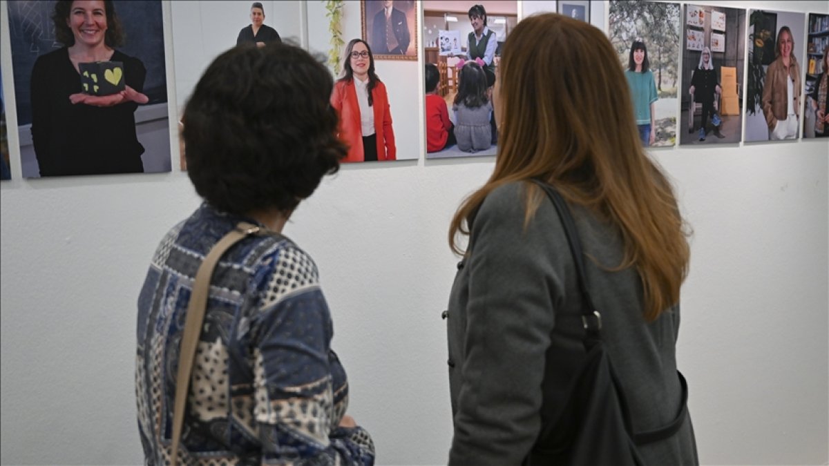 ODTÜ'de ‘Cumhuriyetin 101. yılında 101 kadın fotoğrafı’ temalı sergi