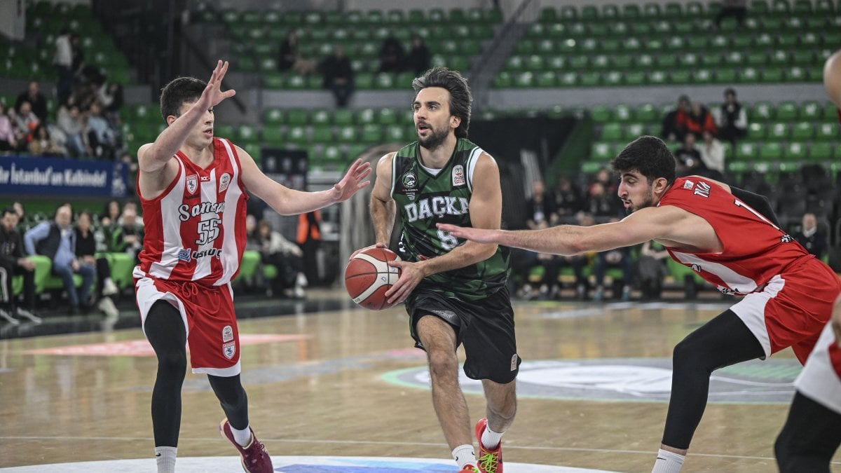 Darüşşafaka acımadı