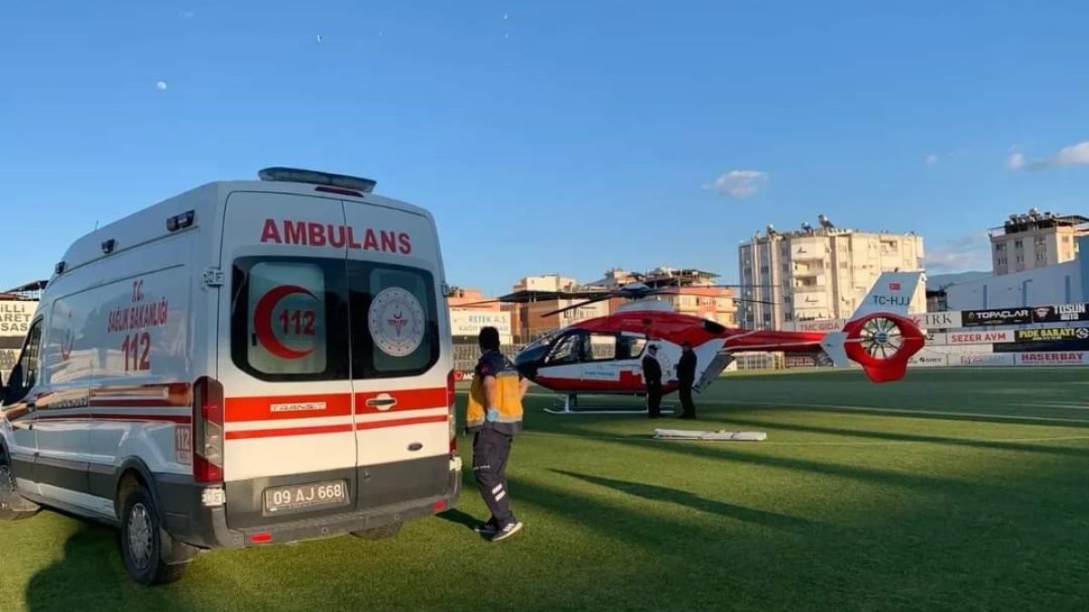 Ambulans helikopter 27 yaşındaki genç için havalandı