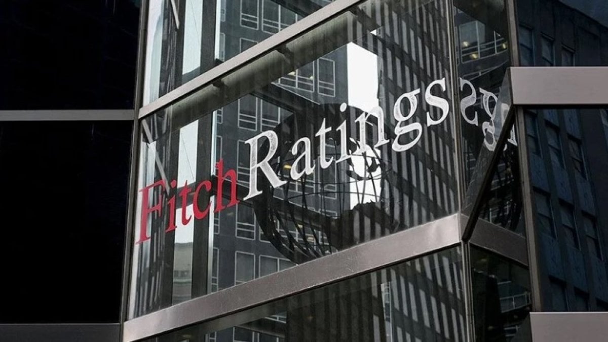 Fitch Türkiye Varlık Fonu'nun kredi notunu yükseltti