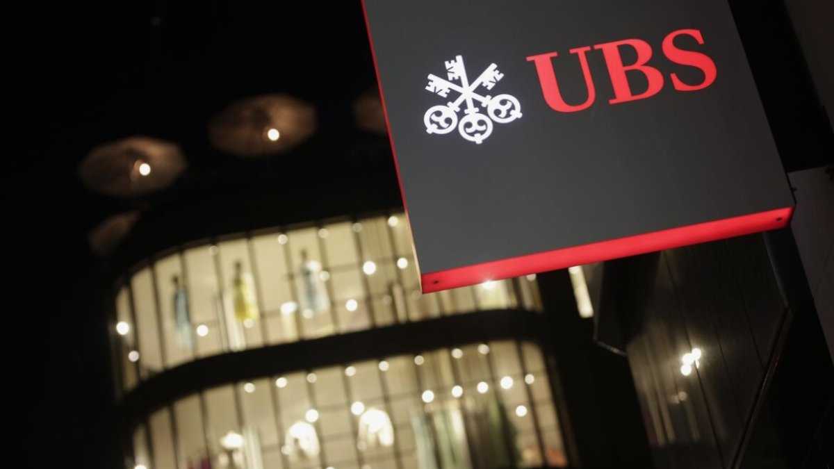 UBS: Avrupa’da daha güçlü banka kurulmalı