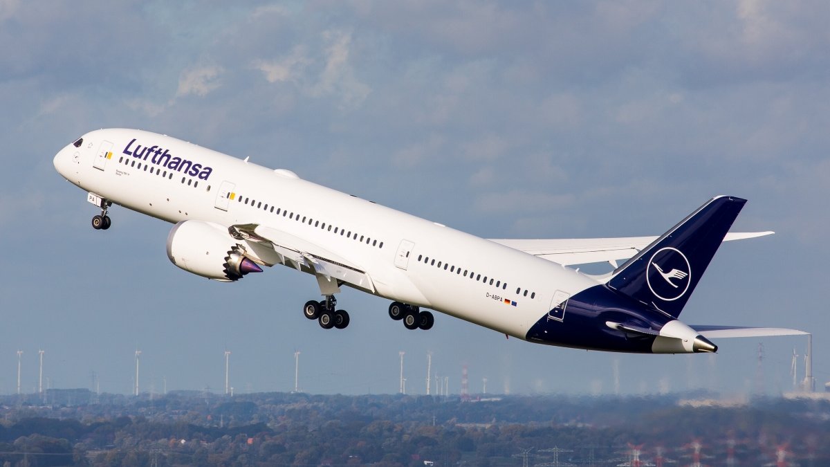 Lufthansa'dan kritik karar. Tahran uçuşları durduruldu