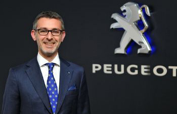 Peugeot’da görev değişimi