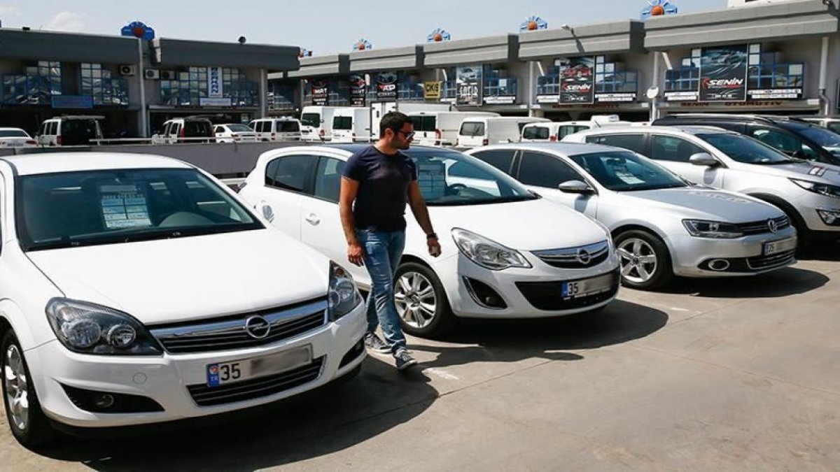 Türkiye'nin ikinci elde en hızlı satılan otomobilleri belli oldu. Bu markalar kapanın elinde kalıyor