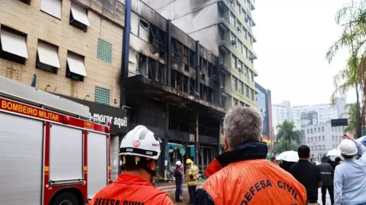 Brezilya'da evsizlerin kaldığı otelde yangın faciası: 10 ölü, 11 yaralı