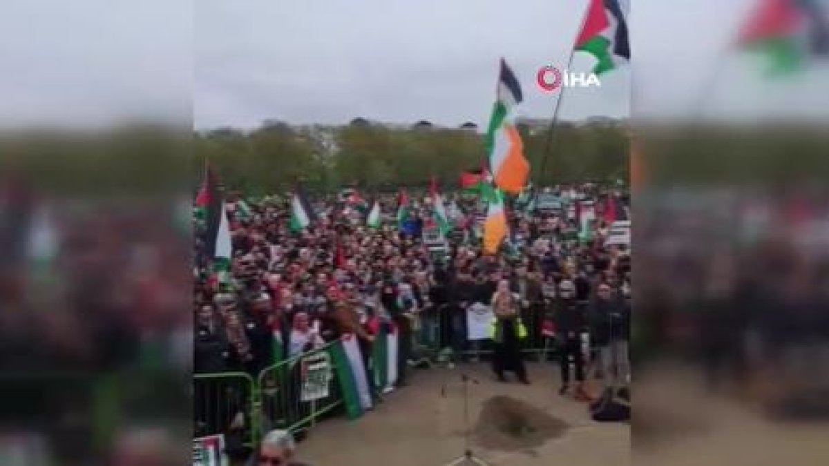 İngiltere’de binlerce kişinin katıldığı Filistin yürüyüşü yapıldı