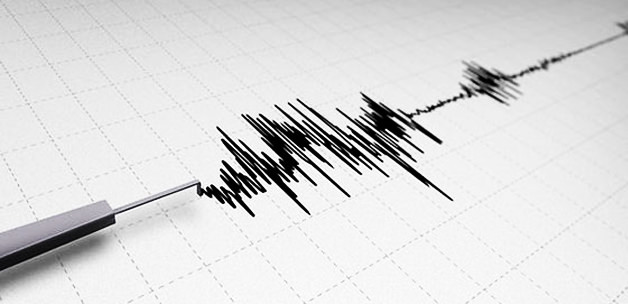 İranda 5,3 büyüklüğünde deprem