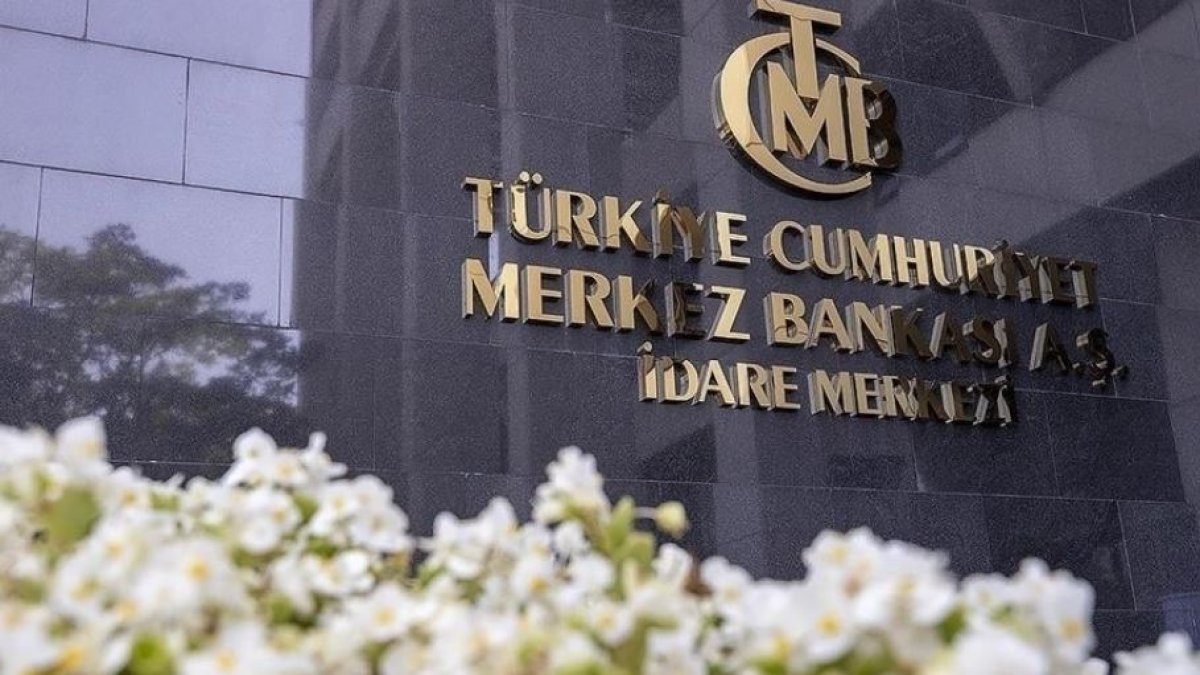 Merkez Bankası'nın rezervlerinde 2,2 milyar dolarlık düşüş