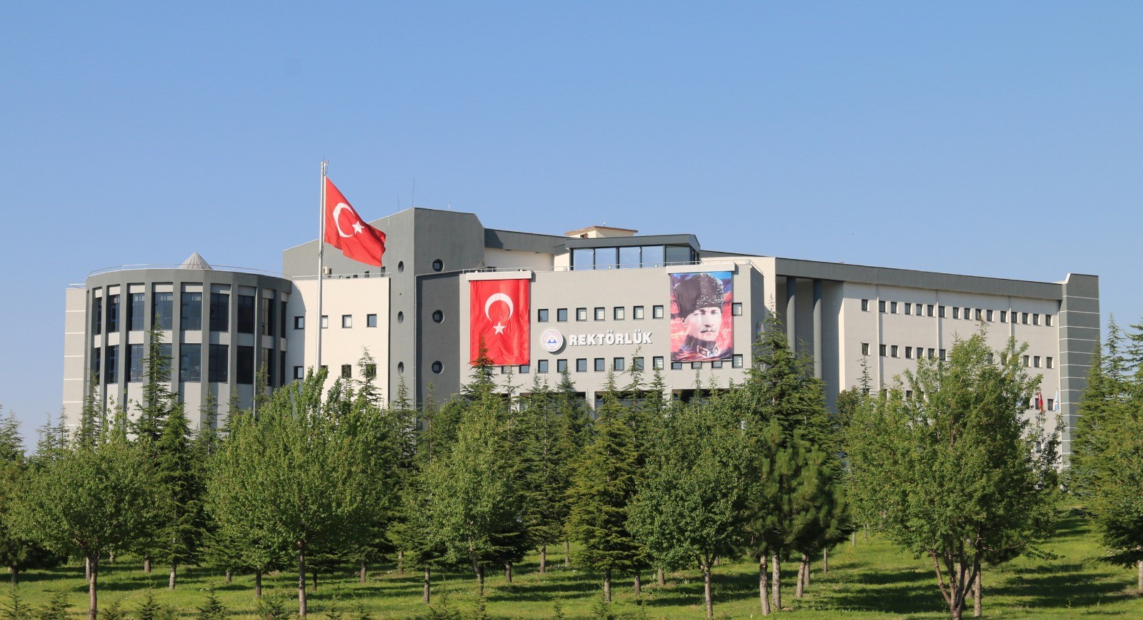 Erciyes Üniversitesi 13. oldu