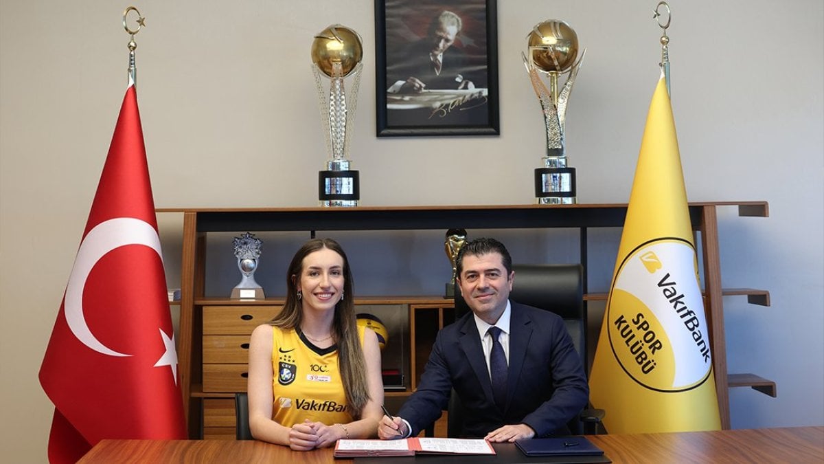 Vakıfbank yeni transferini duyurdu