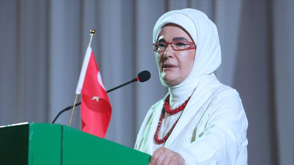 Emine Erdoğan'dan ‘Kanserle Mücadele Zirvesi’ paylaşımı