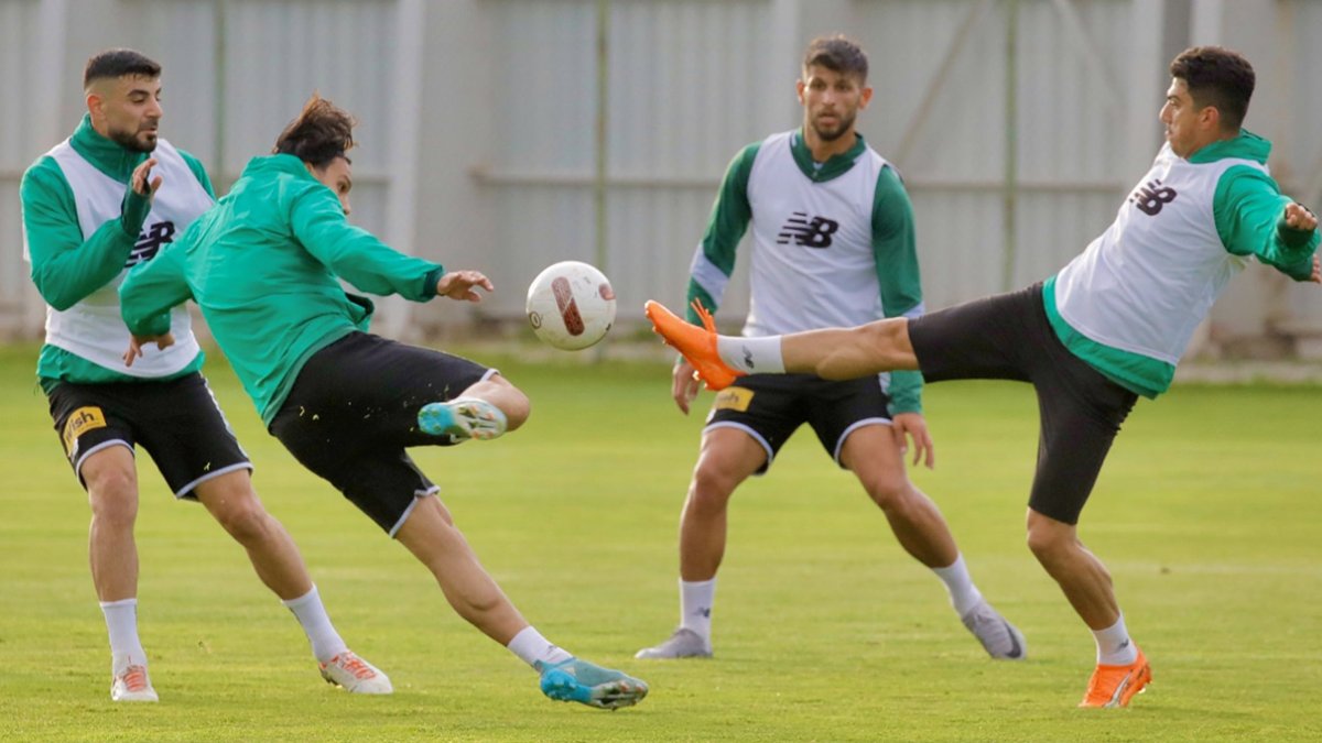 Konyaspor teknik direktör kararını açıkladı