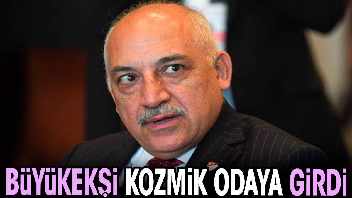 Mehmet Büyükekşi kozmik odaya girdi