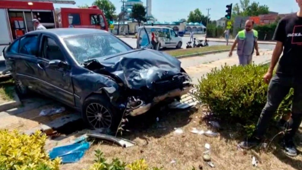 Sakarya’da duble yolda zincirleme kaza