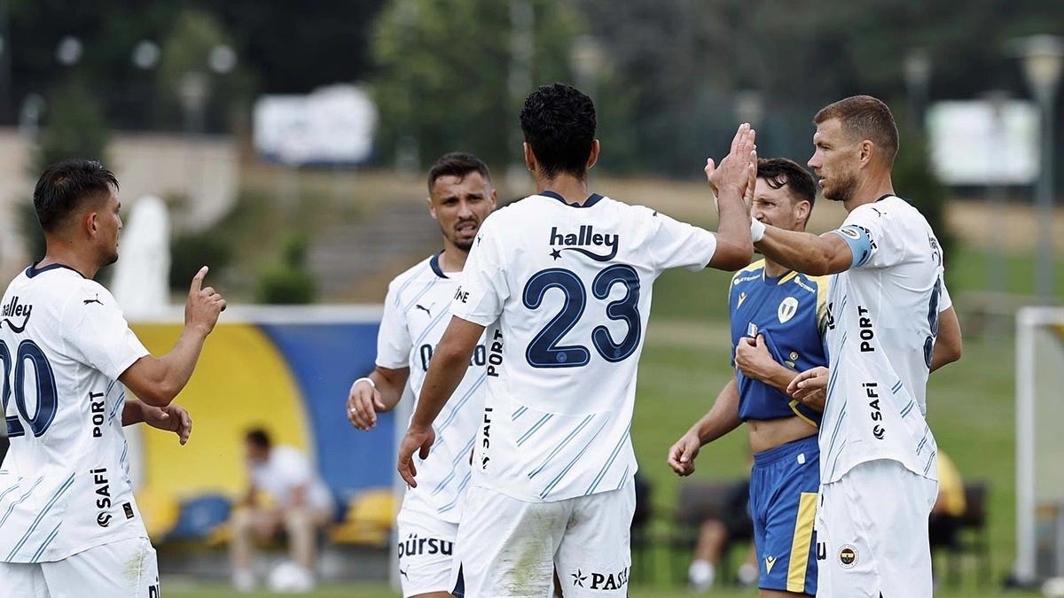 Fenerbahçe Hajduk karşısında. Saat kaçta hangi kanalda?