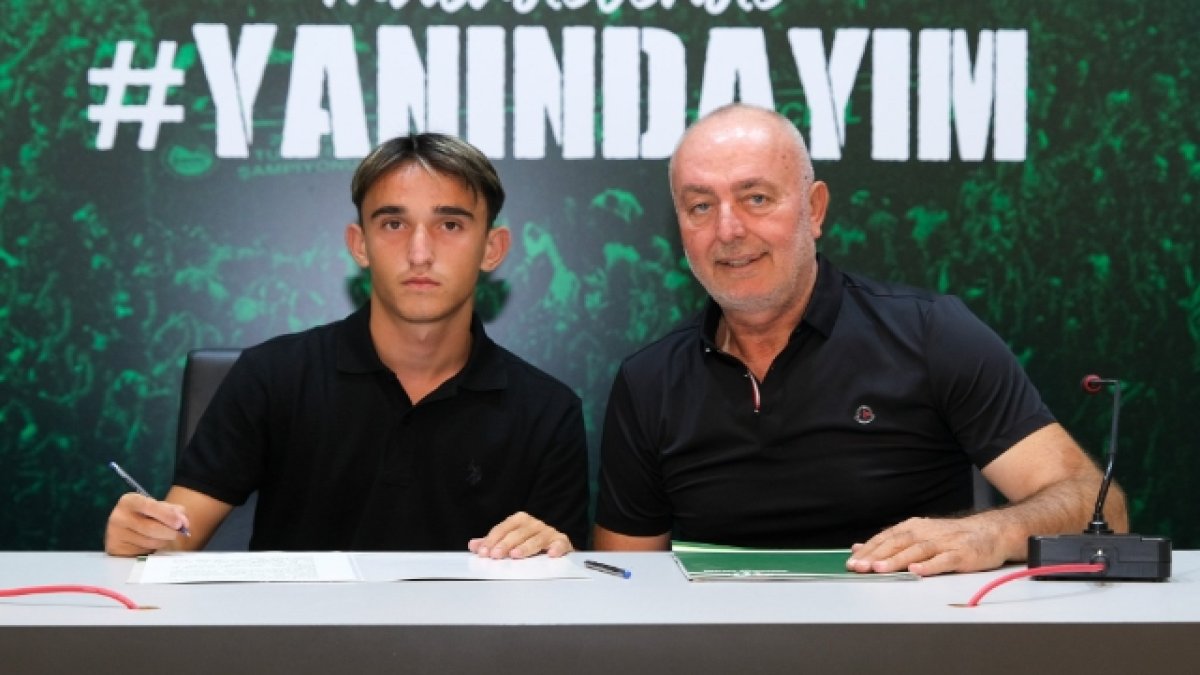 Bursaspor imzayı attırdı