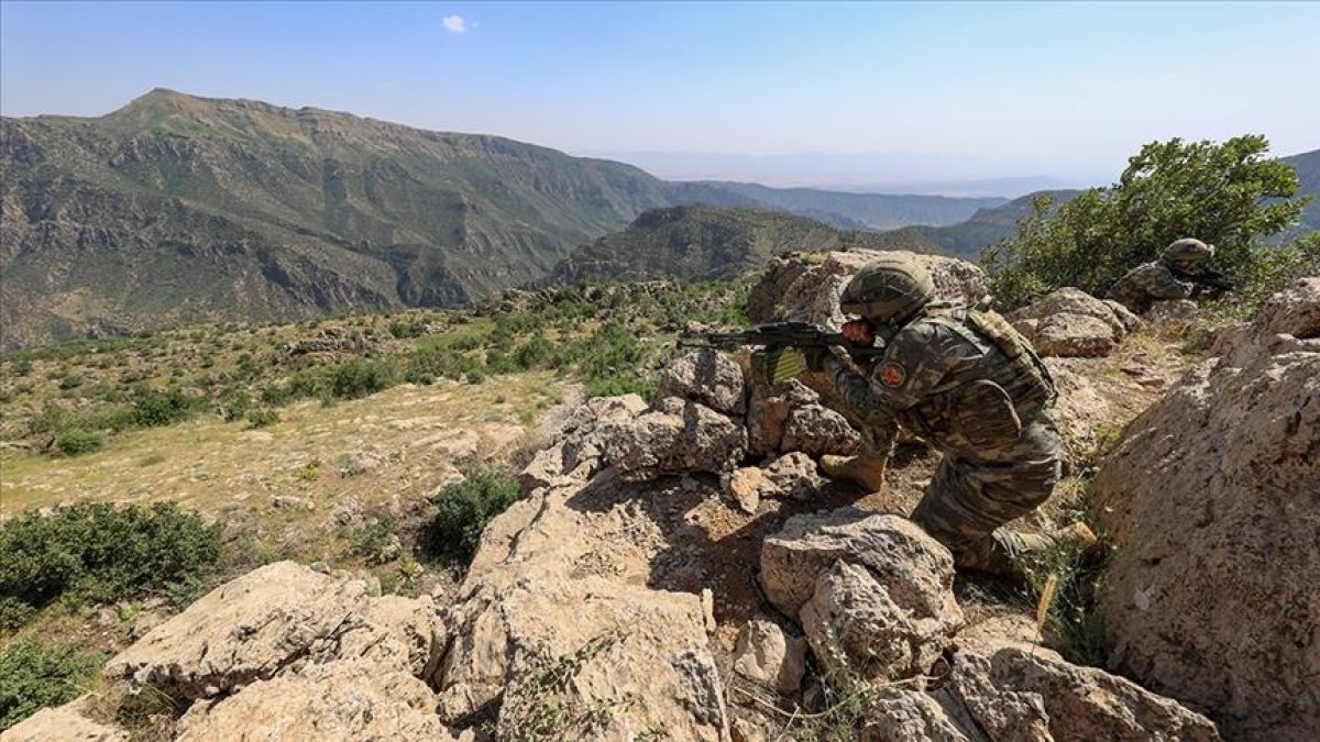 MSB: 1 Ocak'tan bugüne kadar 1521 terörist etkisiz hale getirildi