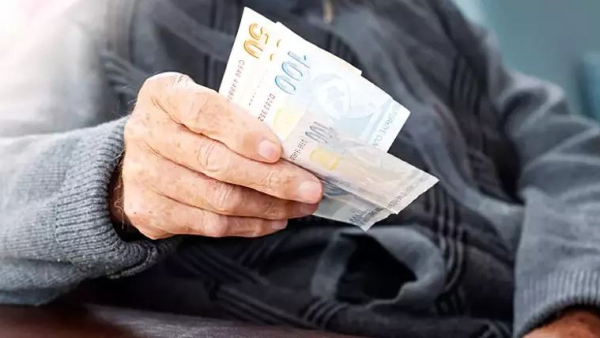 Resmi Gazete’de yayımlandı: En düşük emekli maaşı 12 bin 500 lira oldu